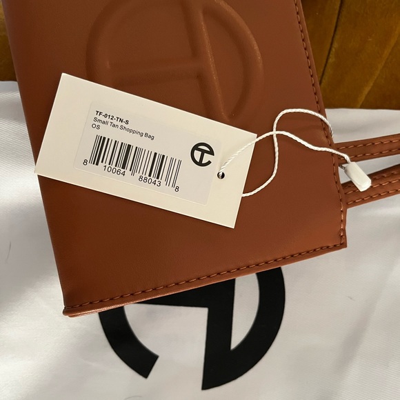 Small Tan Telfar Bag - Picture 3 of 5